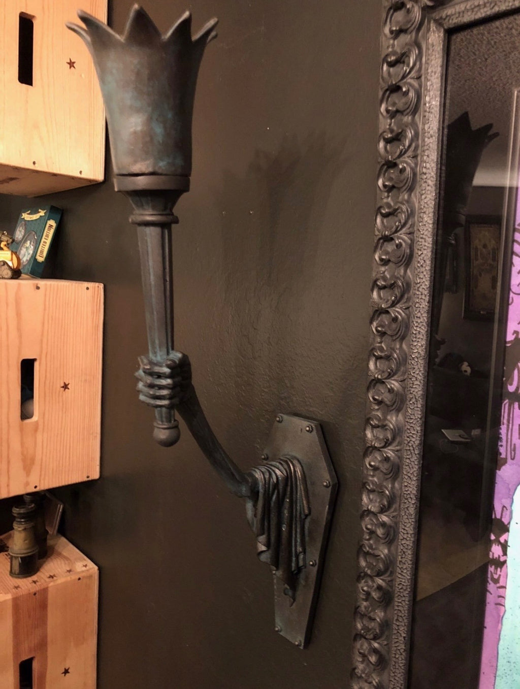 Crypt Arm
