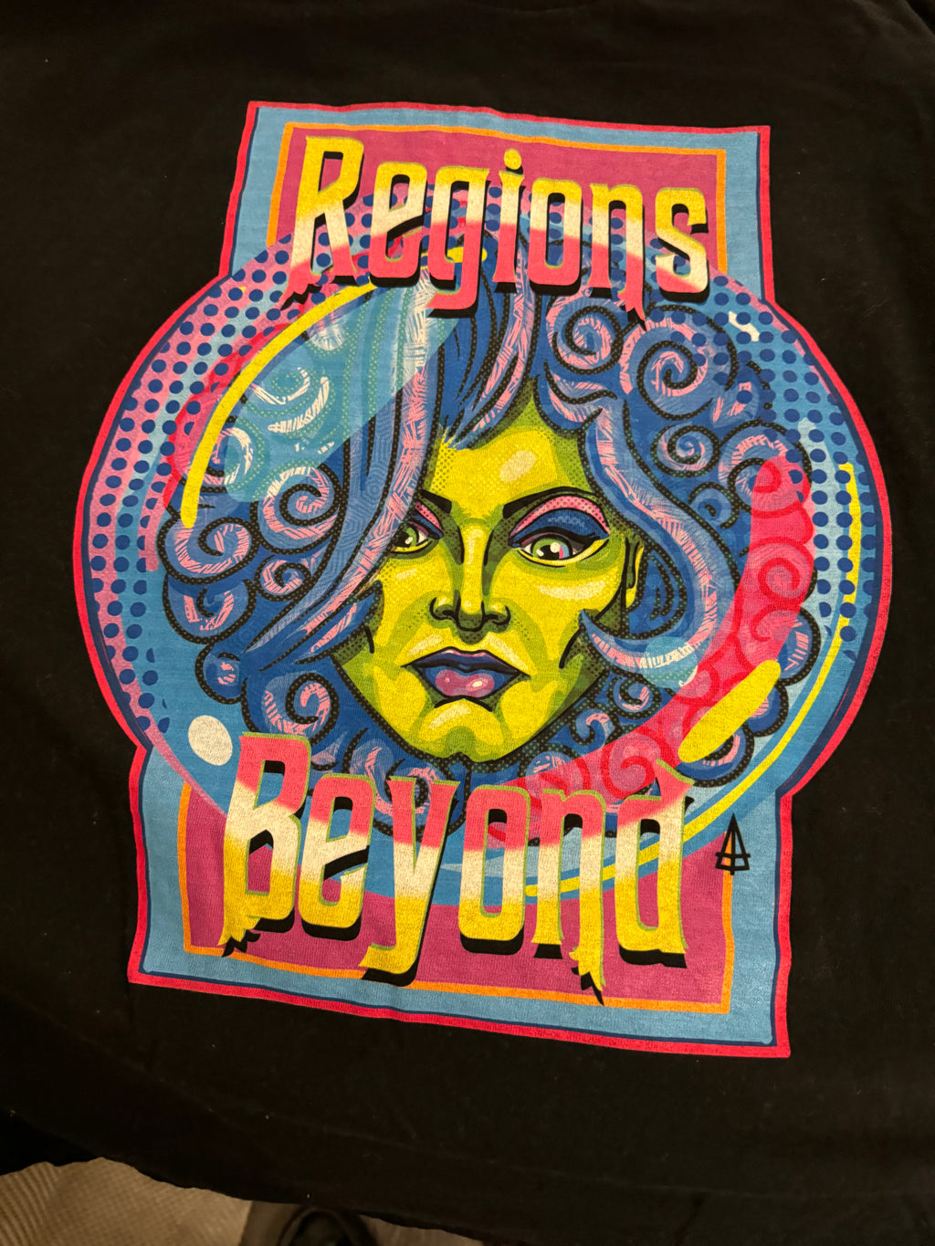 T-shirts n prints