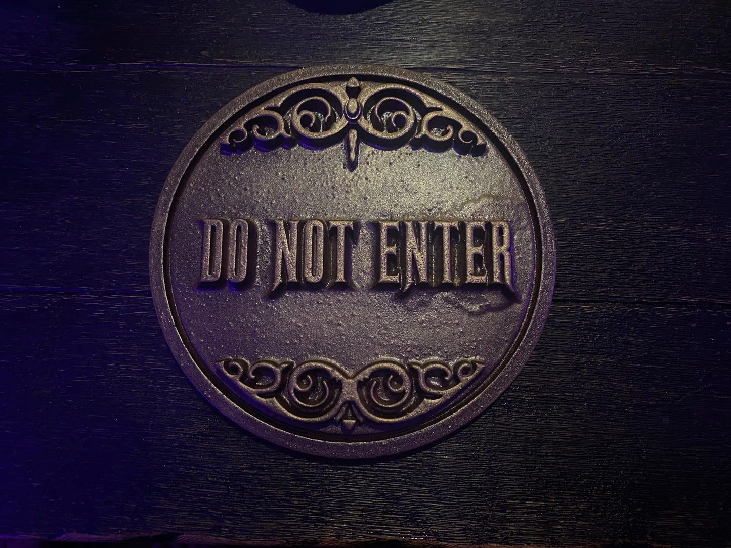 Do Not Enter - Plaque